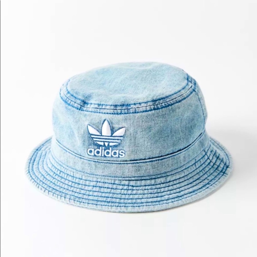 Adidas Bucket Hat